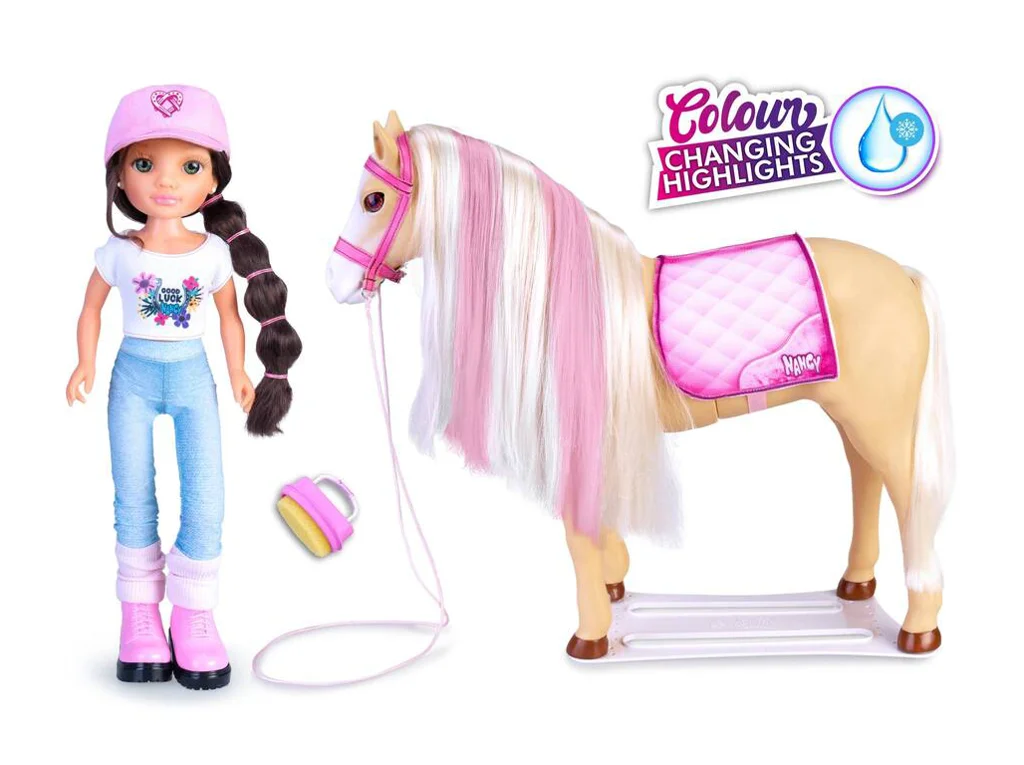 Muñeca Nancy con Caballo y Accesorios