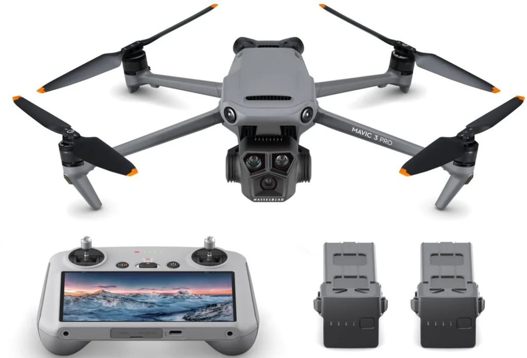 DJI Mavic 3 Pro Drone Combo Fly More (DJI RC)